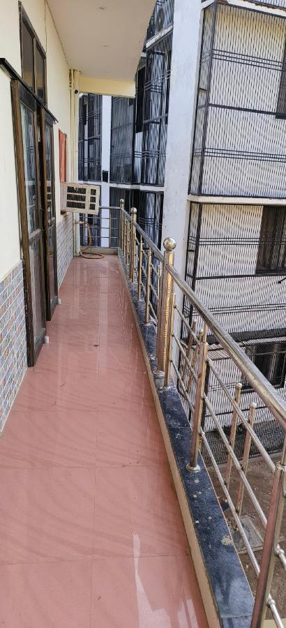 Hotel Shri Ram Bhavan Ayodhya المظهر الخارجي الصورة